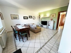 Lido di Camaiore, appartamento  nuovo  con terrazza abitabile : appartamento In vendita  Lido di Camaiore